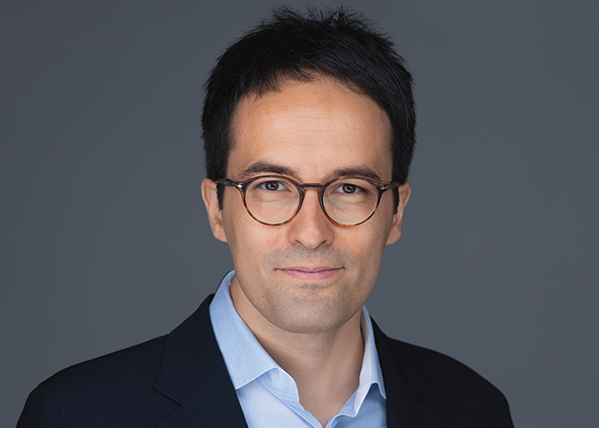 Alessandro Rotta Loria headshot